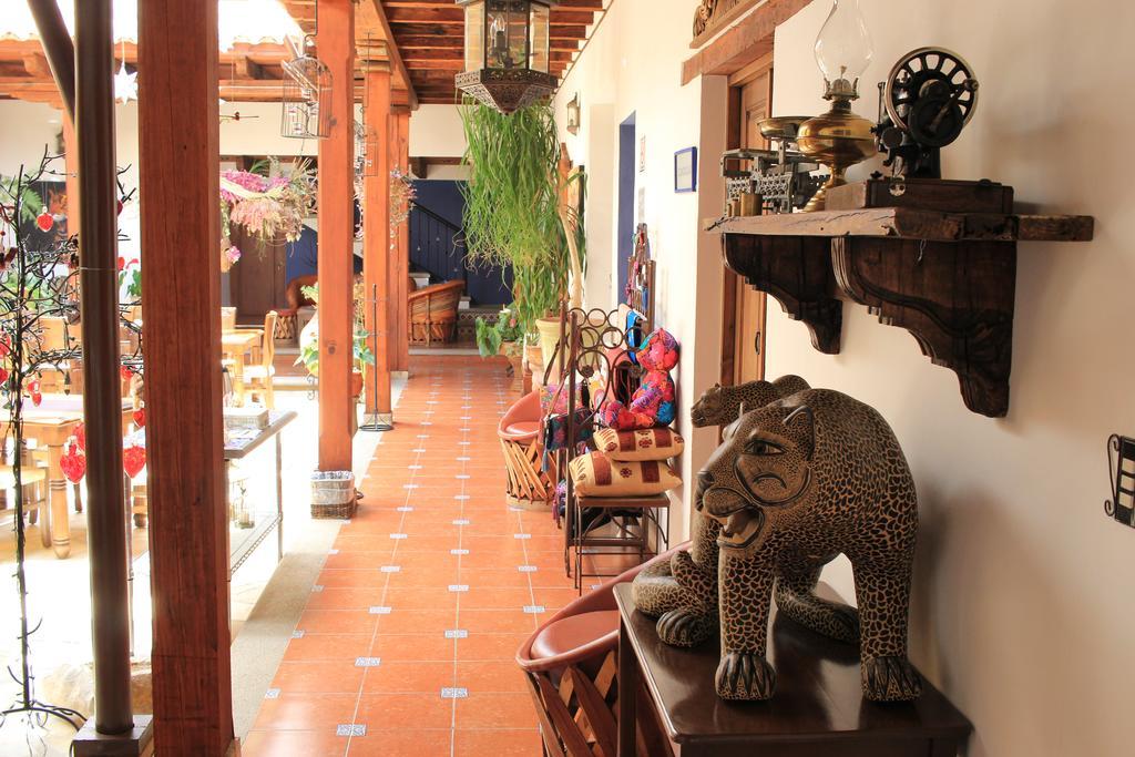 ホテル カーサ サンタ ルチア San Cristóbal de Las Casas エクステリア 写真
